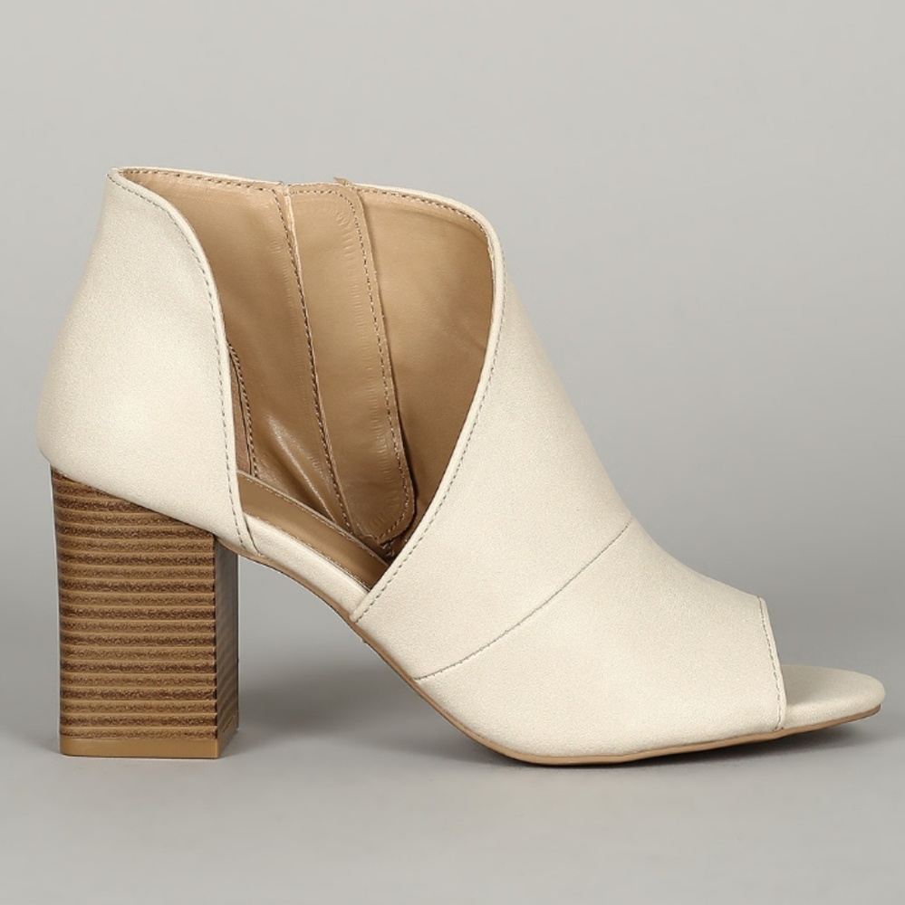 >SIZE 8.5 LEFT!< Nude Peep Toe D'Orsay Heel - Picture 4 of 5